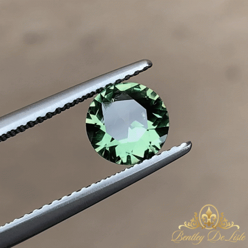 1.28ct green round cut queensland sapphire bentley de lisle brisbane jeweller