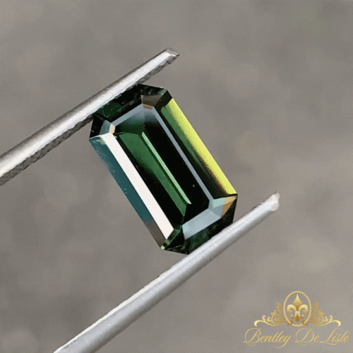 2.05ct-green-emerald-cut-queensland-sapphire-bentley-de-lisle-brisbane-paddington.gif