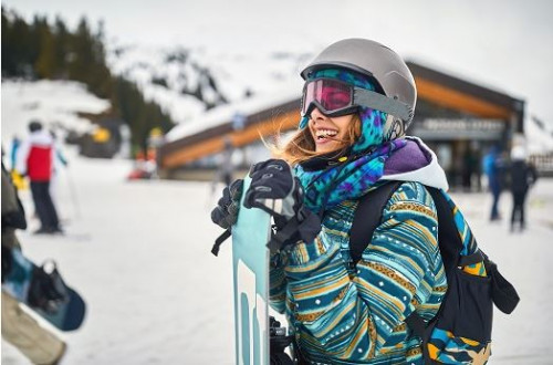 If you love snow sports, your no doubt champing at the bit to hit the slopes, and now’s definitely the time to get excited about ski and snowboard season.
https://asomammoth.com/is-now-the-time-to-get-stoked-for-snowboarding-skiing-season/