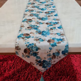 Groki_Table-Runner_54_3
