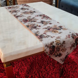 Groki_Table-Runner_55_2