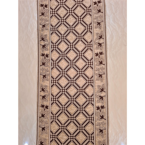 Groki_Table-Runner_70_4.jpg