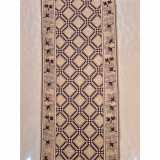 Groki_Table-Runner_70_4