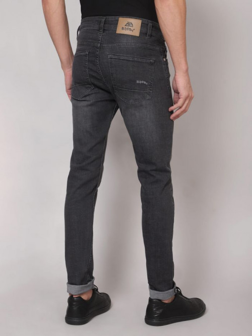 Jeans-for-Men-11.jpg