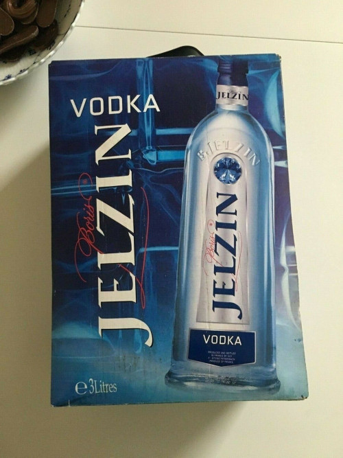 Jelzin-Vodka-Box.jpg