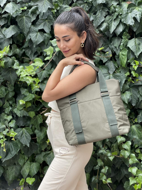 NICOLE-KHAKI-1.jpg