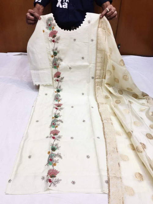 Beautiful Designer Muslin Cotton Kurti with beautiful front designer comes with beautiful Sharara and Organza Stole Dupatta with gota detailing